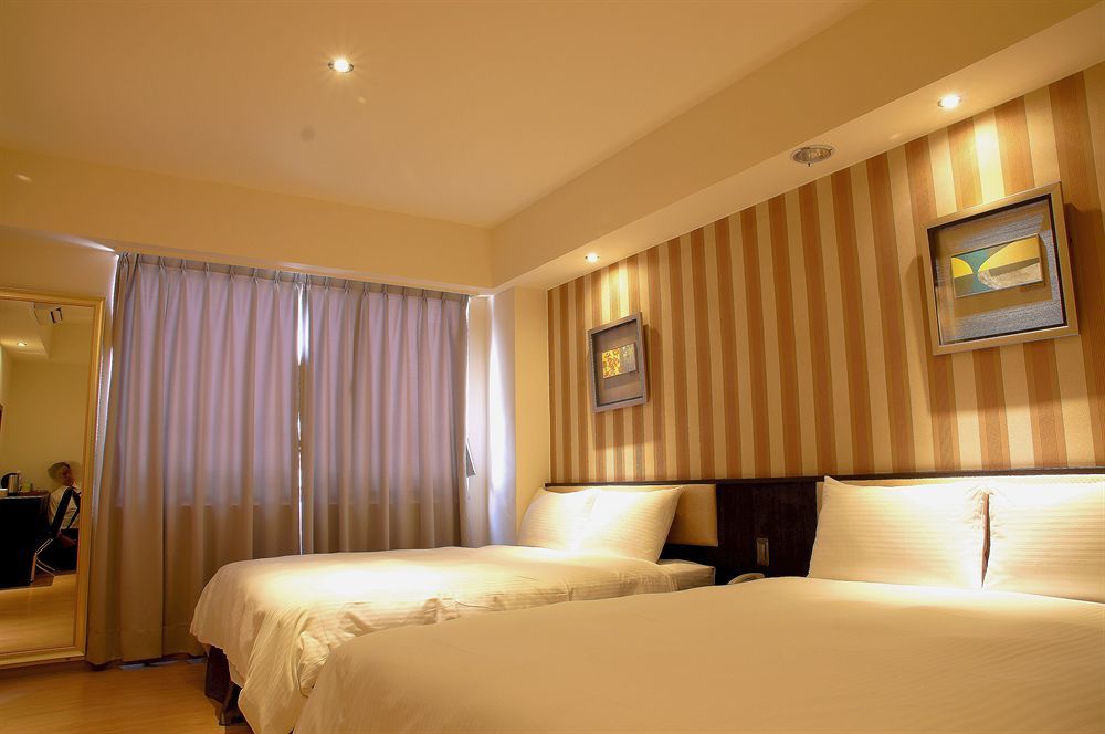 Talmud Hotel Taichung Exterior photo