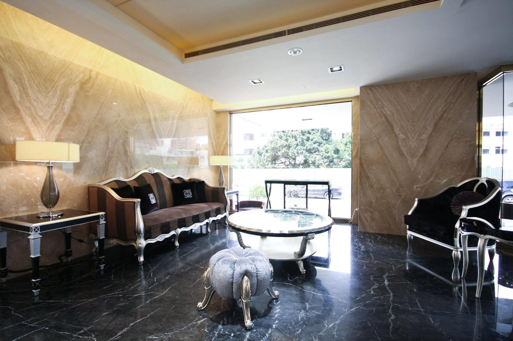 Talmud Hotel Taichung Exterior photo